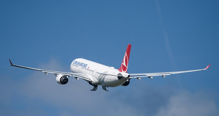 بعد انتحار أحد الركاب: طائرة تركية تهبط اضطراريا في الجزائر