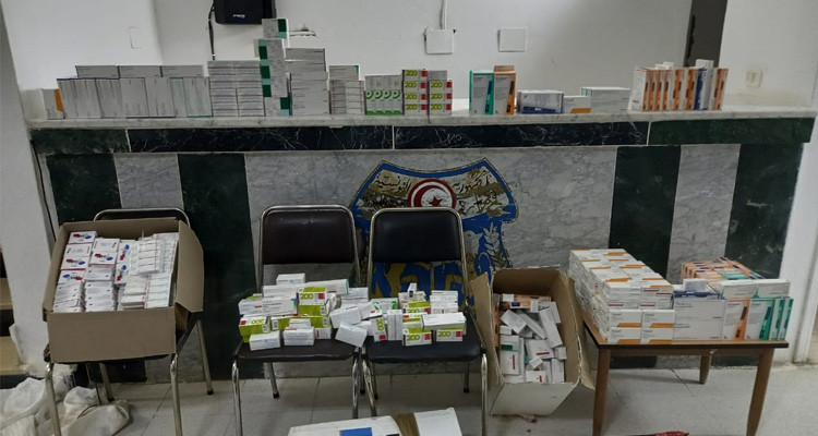 تطاوين: الاحتفاظ بشخصين وحجز 802 علبة دواء مخدر
