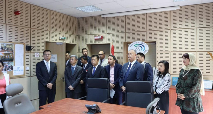 الصين تعرب عن استعدادها لمزيد دعم الشراكة مع تونس وتنويع مجالاتها
