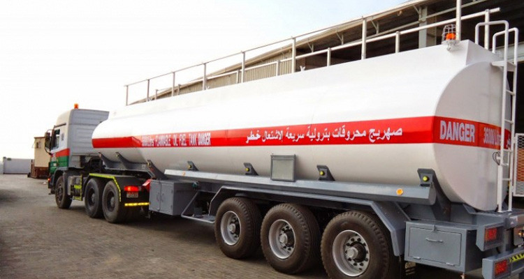 جلسة صلحية منتظرة للنظر في برقية الإضراب في قطاع نقل المحروقات