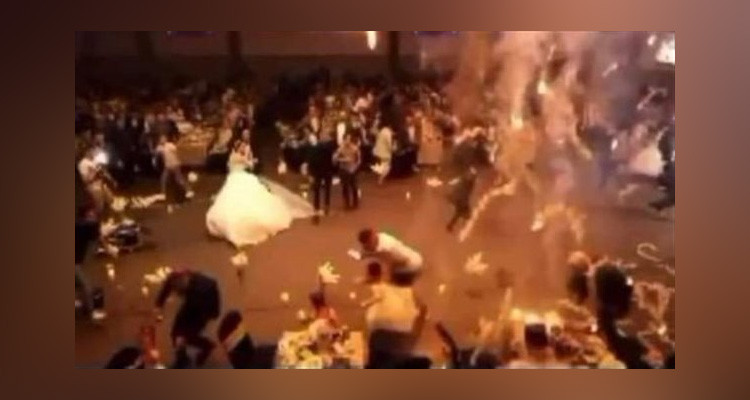 العراق: حريق في حفل زفاف بقاعة أفراح يودي بحياة العشرات ويصيب المئات