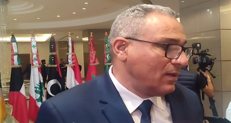 وزير التربية: 100 ألف تلميذ ينقطعون عن الدراسة سنويا في تونس