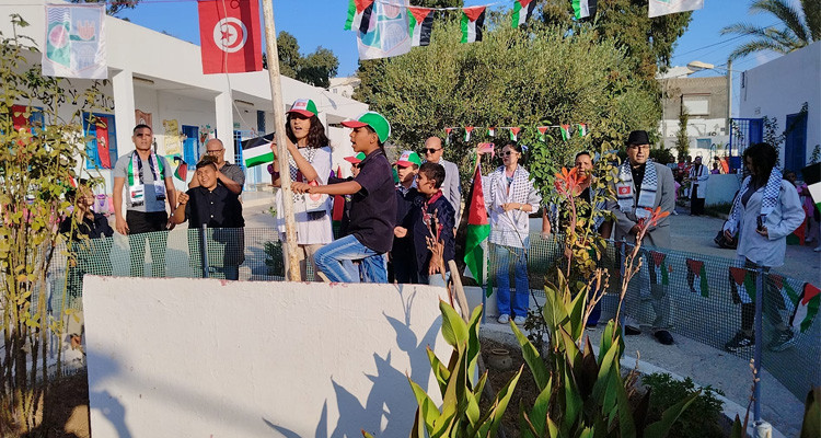 وقفة تضامنية مع الشعب الفلسطيني غدا في كافة المدارس الاعدادية والثانوية