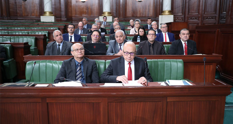البرلمان يصادق على مهمة  وزارة الفلاحة والموارد المائية والصيد البحري