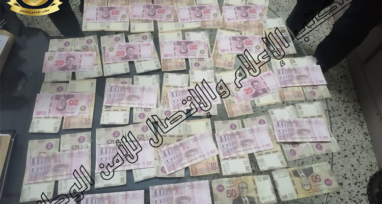 العاصمة: كشف شبكة مختصة في تدليس وترويج العملة التونسية
