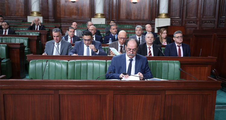 نواب يدعون إلى تدعيم المقرات الأمنية بالأعوان والتجهيزات والسيارات