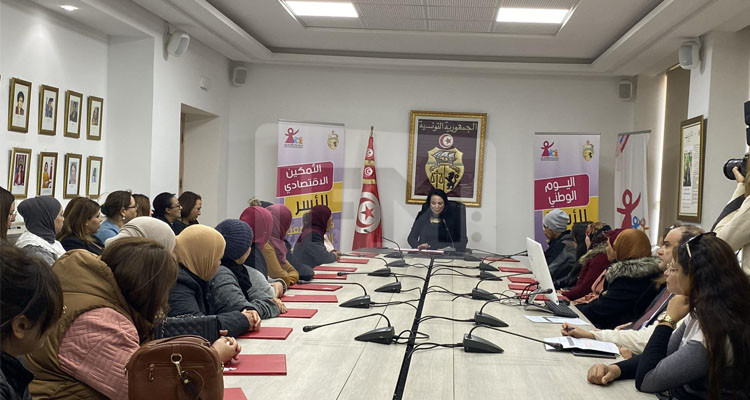 وزارة المرأة تعمل على استكمال فتح وحدات للتعهد بالأولياء وأبنائهم ذوي اضطرابات التعلم