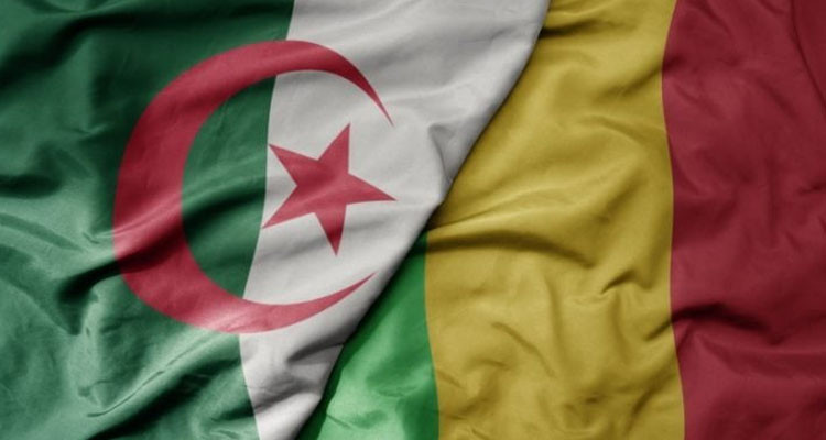مالي تستدعي سفيرها في الجزائر
