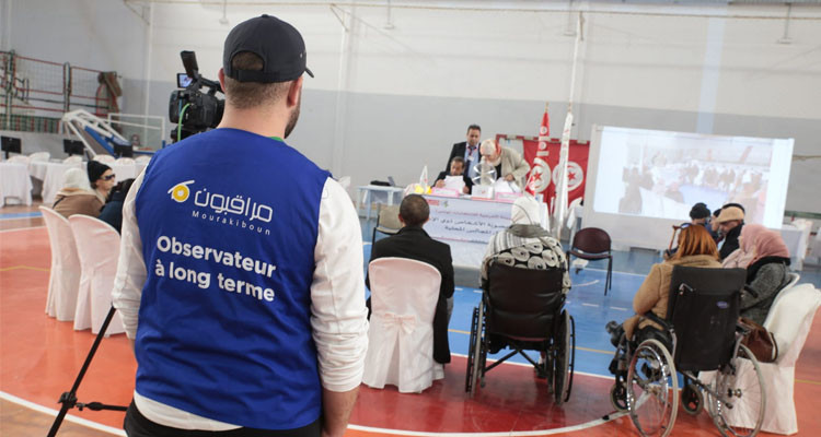 رئيس شبكة مراقبون: ضعف نسبة المشاركة في الانتخابات حالت دون تسجيل تجاوزات كبرى