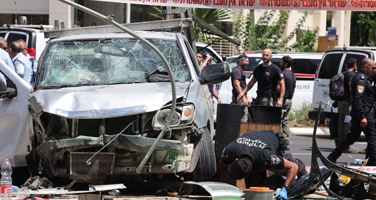 إصابة 19 إسرائيليا في حادثي دهس وطعن بضواحي ت/ل أ/ب،ـي/ب