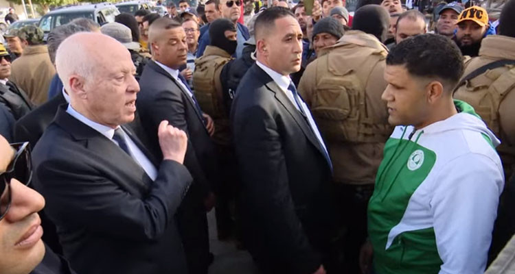 رئيس الدولة يتعهد بتركيز آلة سكانار بمستشفى سليانة في أقرب الأوقات