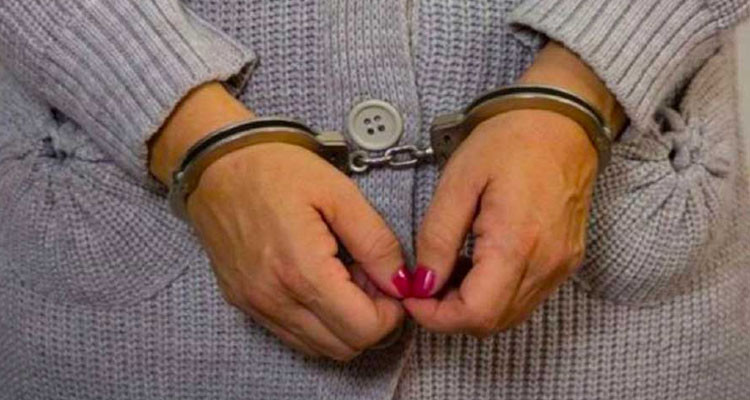 الكرم الغربي: القبض على امرأة مفتش عنها ضالعة في مجال ترويج المخدّرات