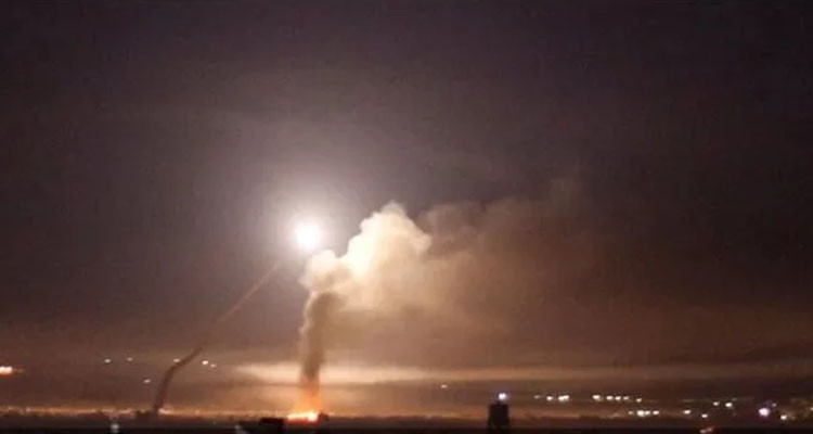 استشهاد عدد من السوريين وإصابة آخرين في عدوان إس/ر/ائ/ي،ـل/ي استهدف مدينة حمص ور