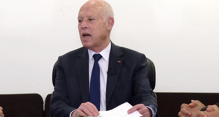 قيس سعيد: لا بد من محاسبة كل من عمل على ضرب شركة عجين الحلفاء