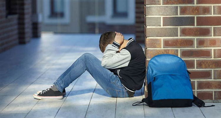 نقابة التعليم الثانوي: هناك 100 ألف تلميذ ينقطعون عن الدراسة كل سنة