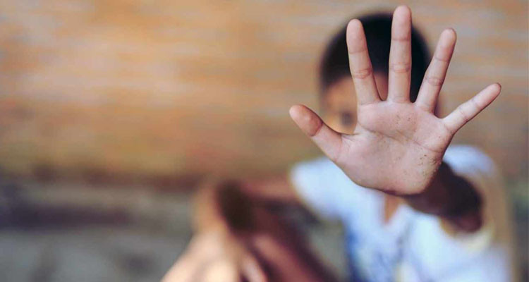 تفاصيل جديدة حول إقدام أمّ على تعنيف طفليها وإحالتهما على الإنعاش