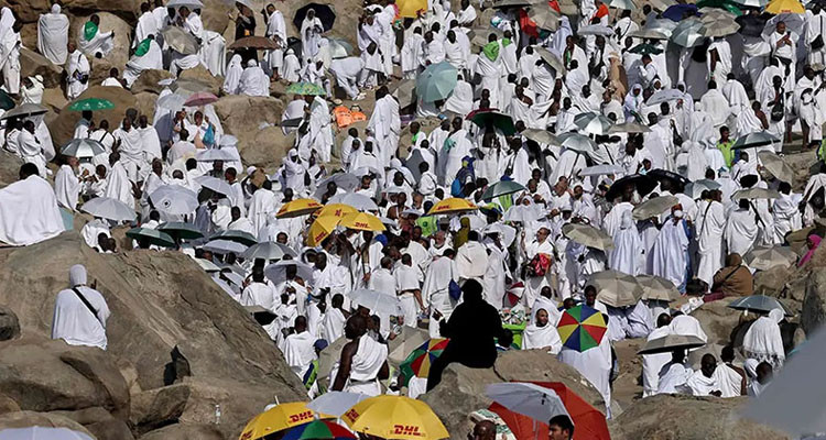 حاج تونسي: تعرّضنا إلى إهانة كبيرة في الحجّ
