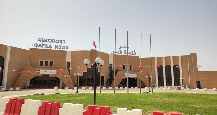 تأخر وصول طائرة حجيج ولاية قفصة