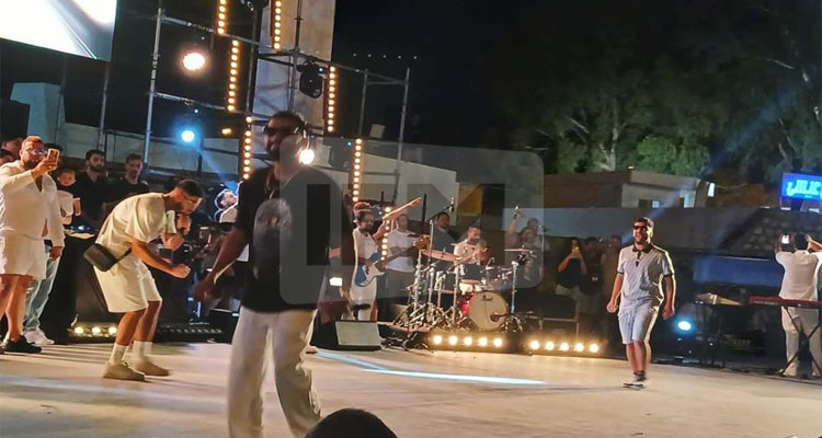 مهرجان بنزرت الدولي: حفل "سامارا" ينطلق أمام شبابيك مغلقة وينتهي تحت رمي القوارير
