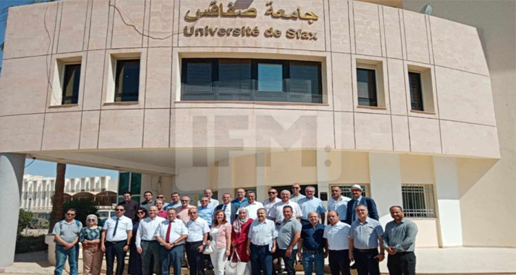 انتخاب أحمد الحاج قاسم رئيسا لجامعة صفاقس خلفا لعبد الواحد المكني