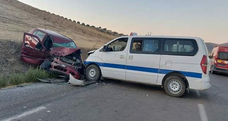 جندوبة: إصابة 9 أشخاص في اصطدام بين سيارتين