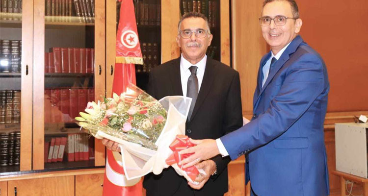وجدي الهذيلي يتسلّم مهامه على رأس وزارة أملاك الدّولة والشؤون العقارية