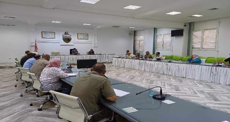 بنزرت: المصادقة على إسناد رخصة انتصاب مؤقت لقاعدة بحرية ترفيهية برفراف