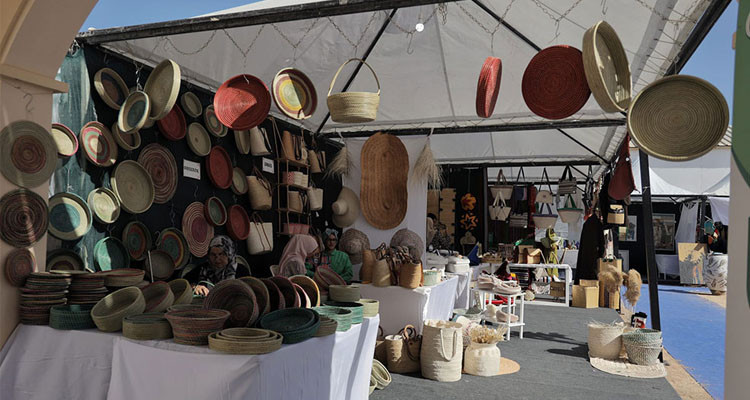 معرض منتظر للصناعات التقليدية بمدينة جربة حومة السوق