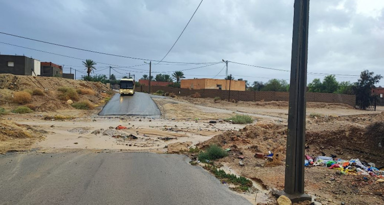 أمطار غزيرة في قفصة: السلطات الجهوية تؤكد أن الوضع تحت السيطرة