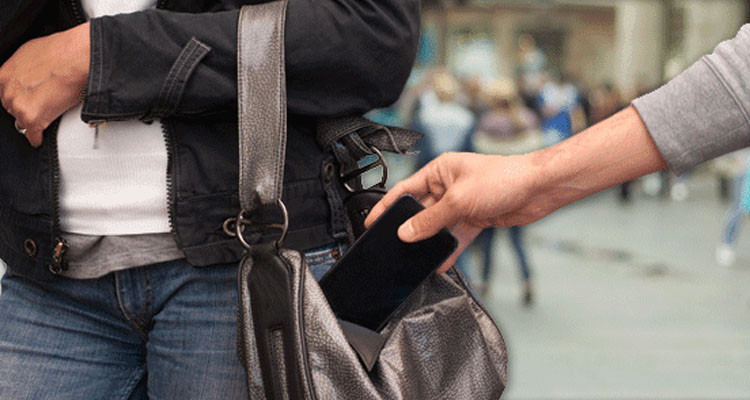 القبض على مرتكب عمليتي سرقة بالنشل في العاصمة