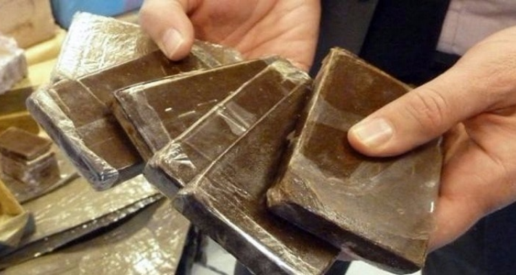 الزاوية- سوسة: حجز 06 صفائح من ''الزطلة'' والاحتفاظ بشخصين