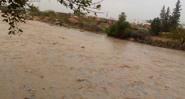 صفاقس: تواصل نزول الأمطار وسيلان عديد الأودية