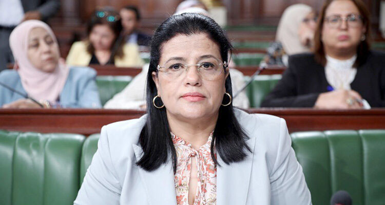 وزيرة المالية: لن يتم تقديم قانون مالية تعديلي وسيتم مواصلة التحكم في نفقات ميزانية 2025