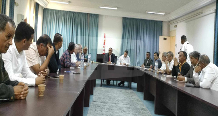 قبلي: جلسة عمل لبحث سبل تسويق صابة التمور