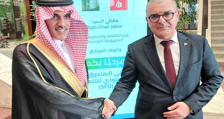 لقاء وزير الخارجية بنائب الرئيس التنفيذي للصندوق السعودي للتنمية