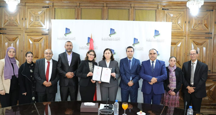 وزارة التجهيز والإسكان 14 إدارة جهوية تتحصل على شهادة "مرحبا" لجودة الإستقبال