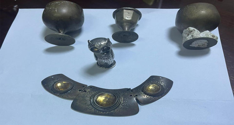 بنزرت: ضبط أربعة أشخاص متورطين في الاتجار بالقطع الأثرية بجهة الكرنيش