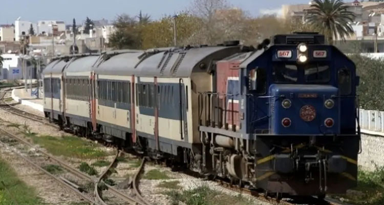 بداية من اليوم: إدخال تعديل على سفرات القطار الرابط بين قابس وتونس