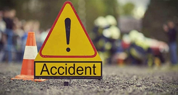 إصابة 08 ركاب في اصطدام سيارة أجرة بجرار فلاحي بقرمبالية