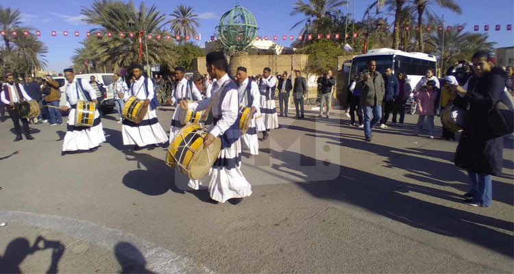 إفتتاح المهرجان الدولي للواحات بتوزر