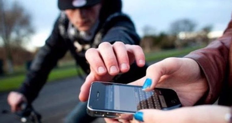 العاصمة: الإطاحة بوفاق إجرامي مختص في السرقة باستعمال النشل