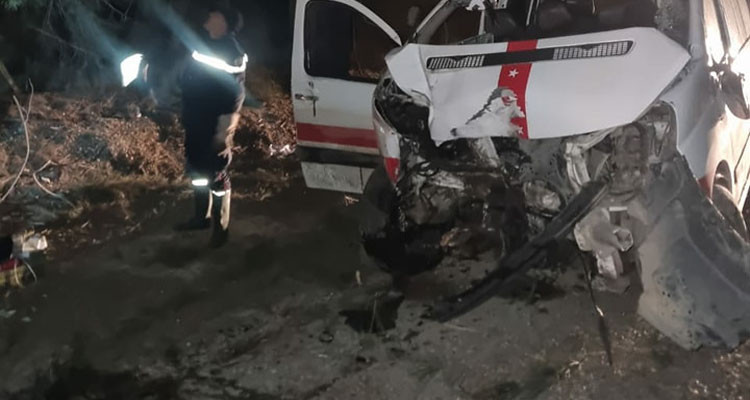 حالة وفاة وإصابات متفاوتة الخطورة في انزلاق سيارة أجرة بجندوبة