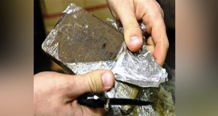 سبيطلة: القبض على شخصين بحوزتهما صفيحة من ''الزطلة''