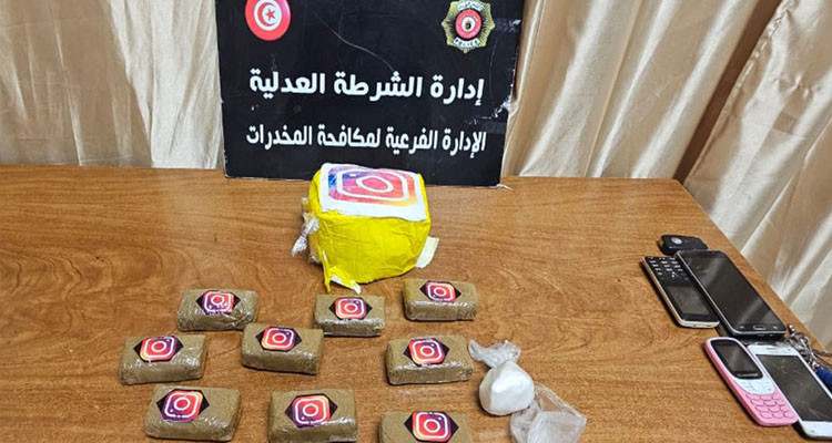 بنزرت: القبض على مروّجي مخدرات وحجز 10 صفائح من ''الزطلة' والكوكايين