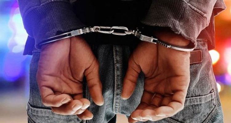 القصرين: القبض على منحرف خطير محكوم بـ 30 سنة سجنا وبخطية مالية قدرها 100 ألف دينار