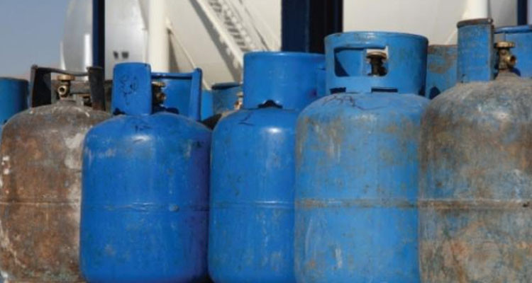 جربة ميدون: حجز 49 قارورة غاز منزلي لدى سائق تاكسي