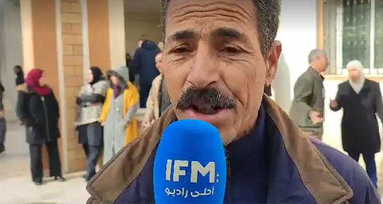 القيمون في قفصة يحتجون 