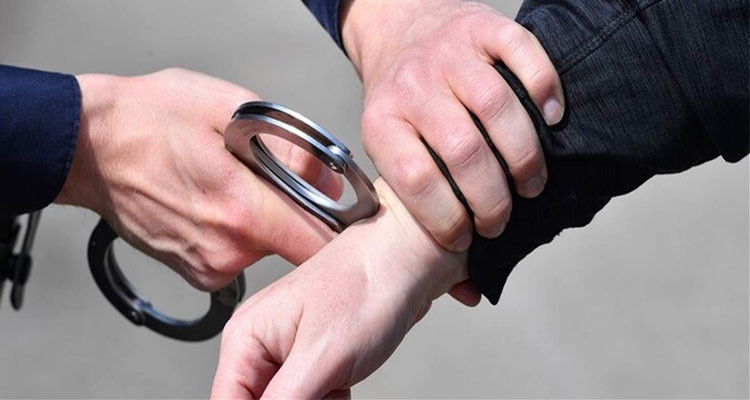 مدنين: الإحتفاظ برئيس نيابة خصوصية سابق وبـ 3 موظفين