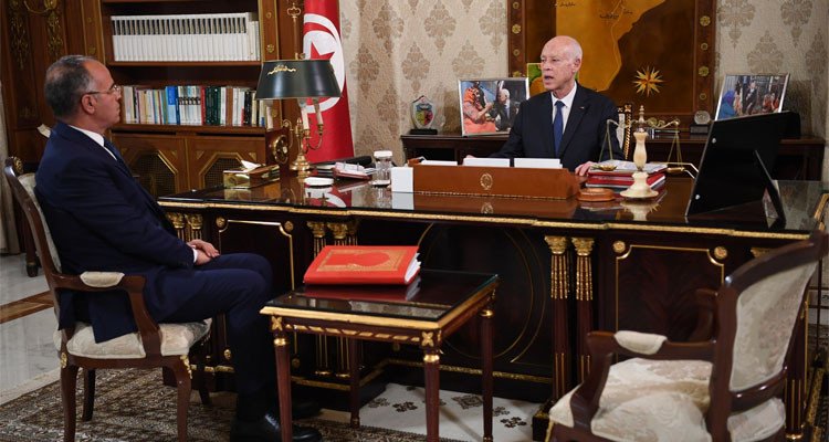 منح فقدان مواطن الشغل وعُمّال الحضائر والدكاترة أبرز الملفات التي تناوله لقاء سعيد  بالمدوري