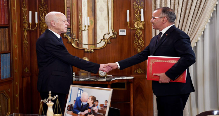 سعيد يؤكد على ضرورة الإنسجام بين أعضاء الحكومة